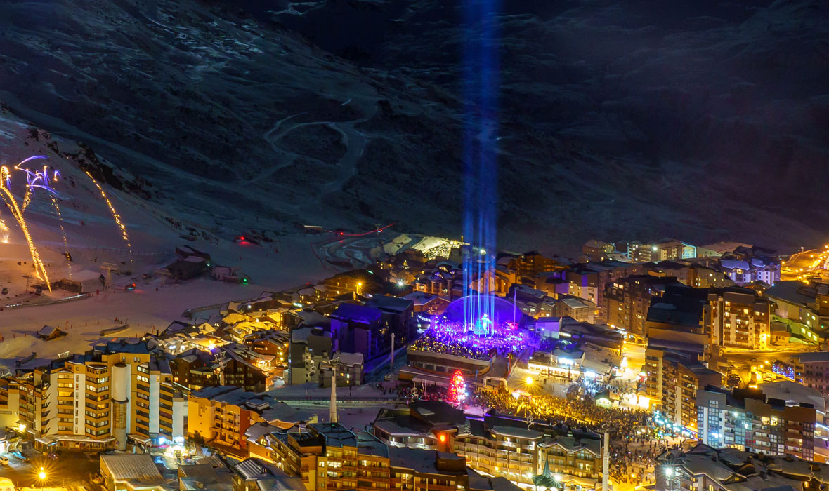 Das Umkehrdach wird zur Skipiste - Sportzentrum Val Thorens erhält zum 50-jährigen Bestehen ein neues, spektakuläres Gesicht