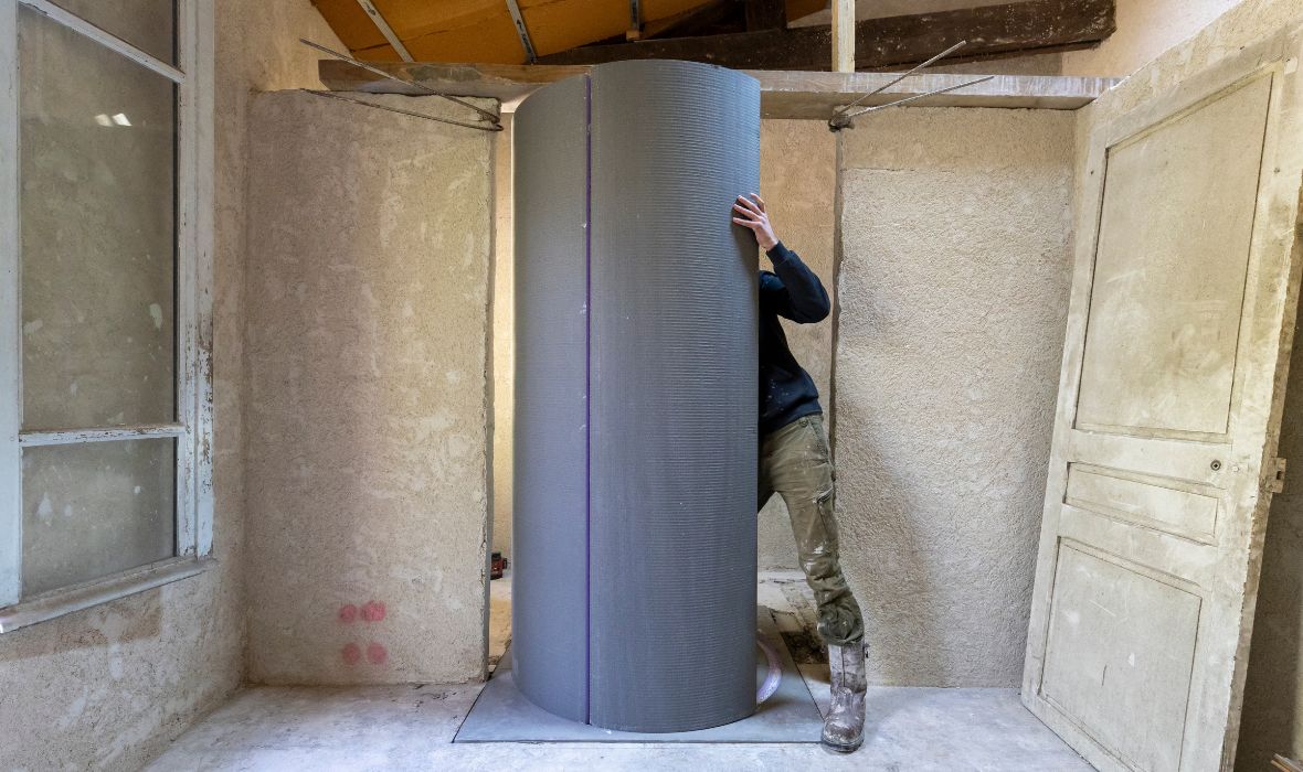 Clever gelöst: Bad mit Runddusche, Waschtisch und WC auf nur 4,35 m2